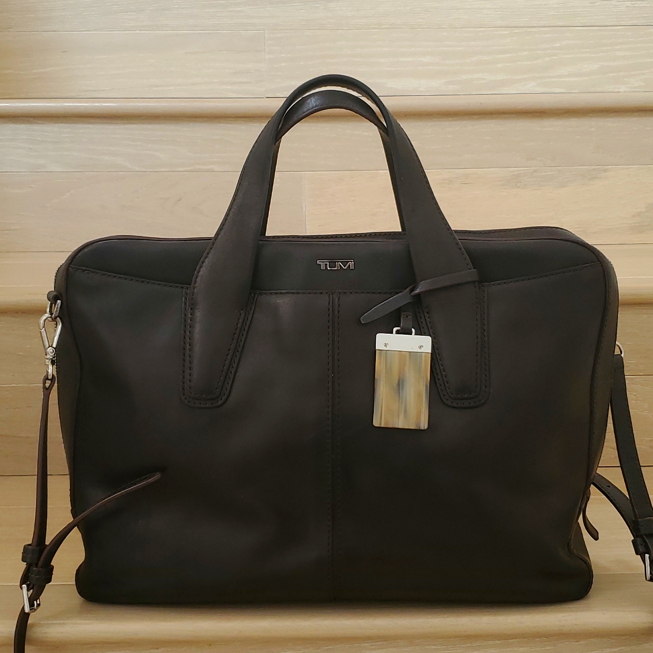 Unisex Tumi Leather Ache Messenger Crossbody Bag